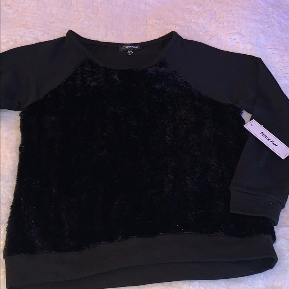 Black long sleeve shirt